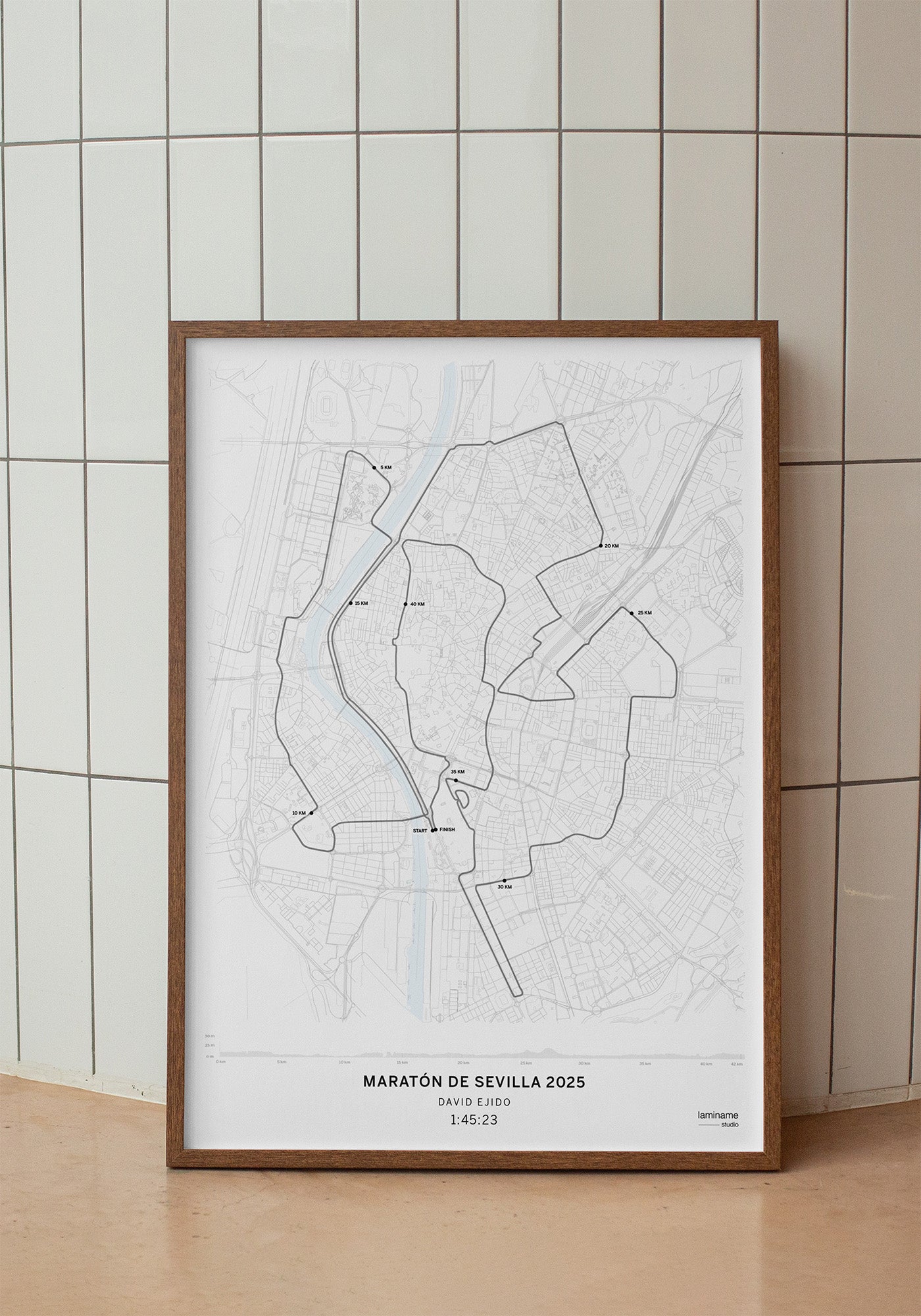 Mapa de la Maratón de Sevilla Zurich con nombre y tiempo personalizado – Recuerdo único